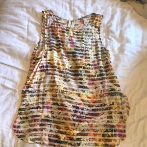 Floral tank top. Shirt.